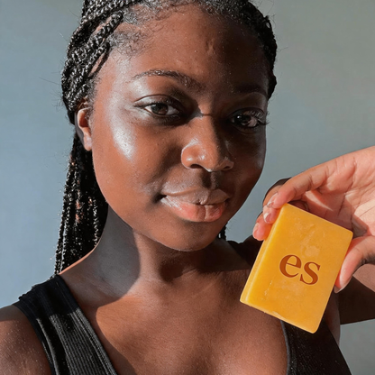 Turmeric Fade & Glow Bar.